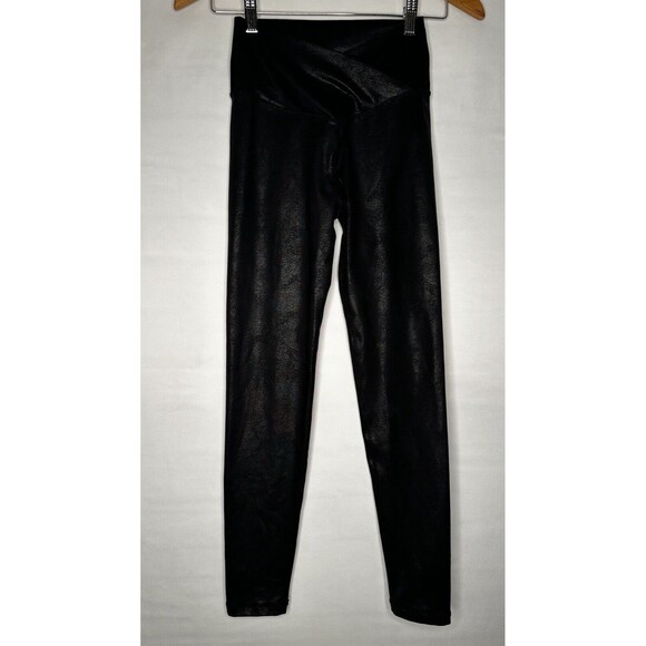 Offline Aerie Faux Leather The Hugger High Waisted Crackle Leggings Size Small - Picture 2 of 9